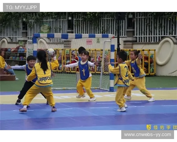 手球守门员技术含观察判断移动选位,预判成关键环节 手球守门员技术含观察判断移动选位,预判成关键环节